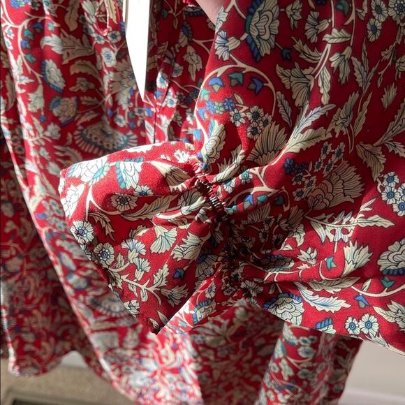 MELLODAY Red and White Floral Blouse - Picture 4 of 7